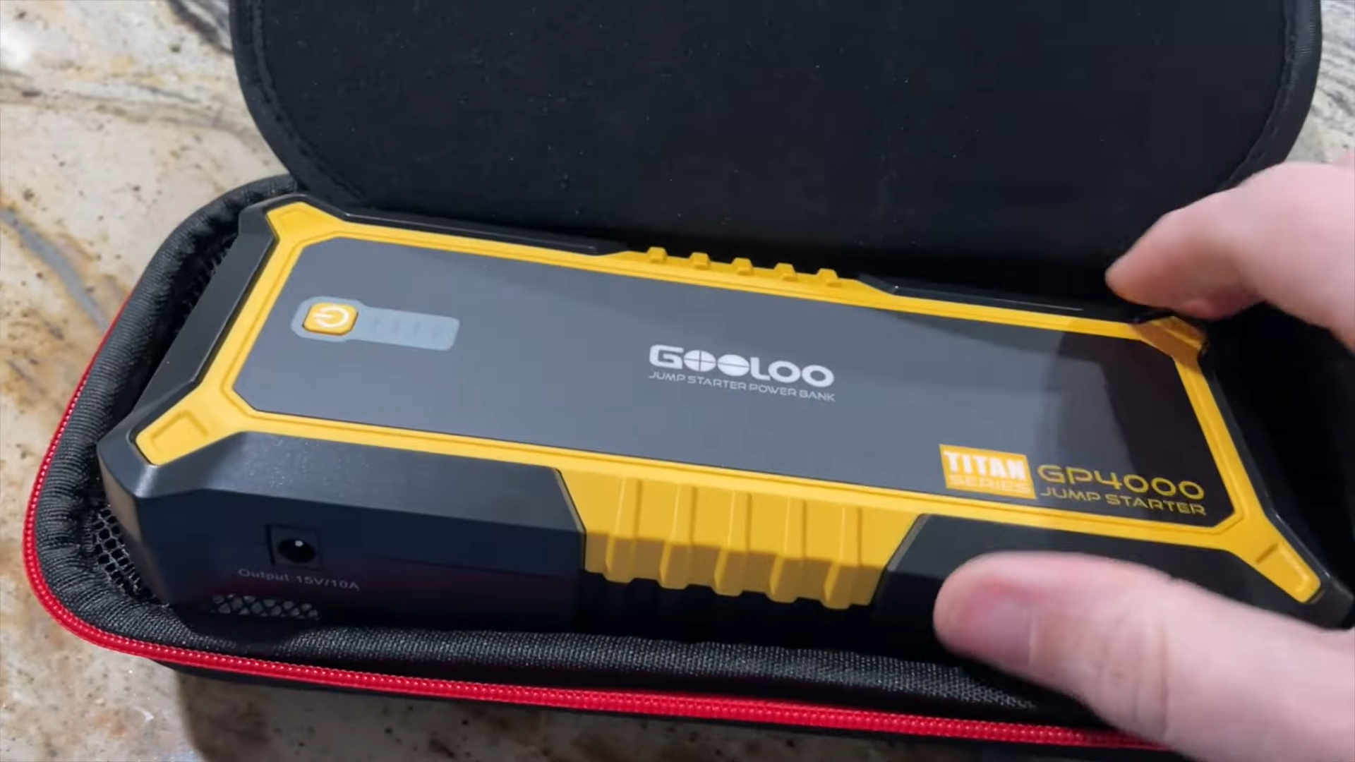 GOOLOO GP4000 Jump Starter Review: Is 4000 Amps Overkill? — photo 1