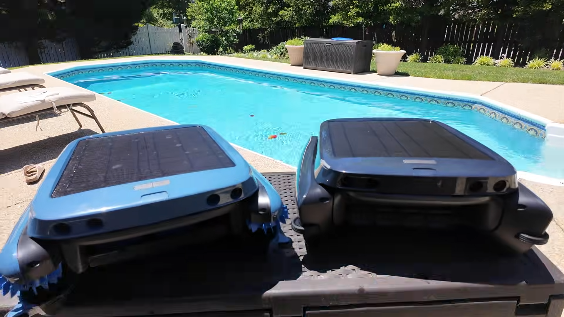 Beatbot iSkim Robotic Pool Surface Skimmer: Worth It? — photo 1