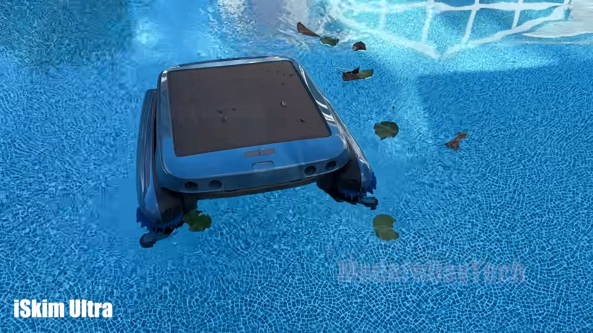 Beatbot iSkim Robotic Pool Surface Skimmer: Worth It? — photo 2