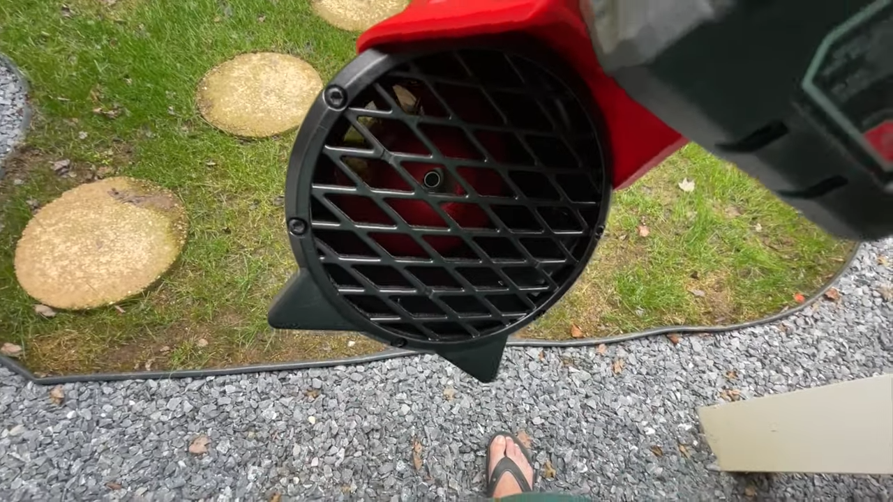Milwaukee M18 FUEL 120 MPH 450 CFM 18-Volt Lithium Review — photo 2