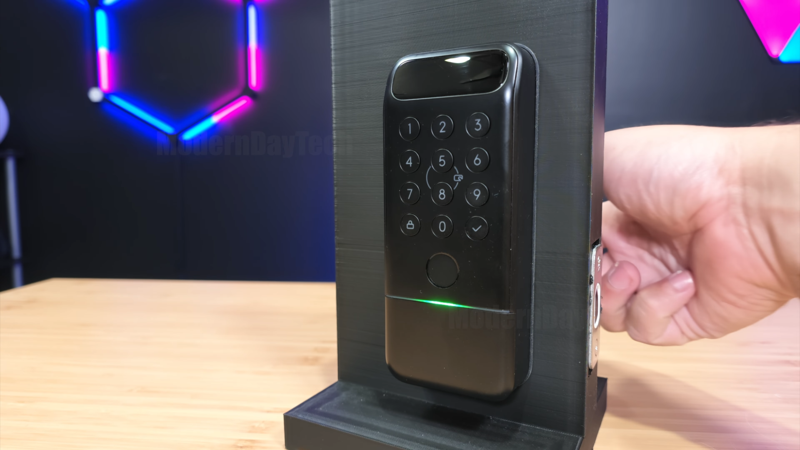SwitchBot Lock Vision Pro Smart Lock Review: So Close, Yet So Far — photo 1