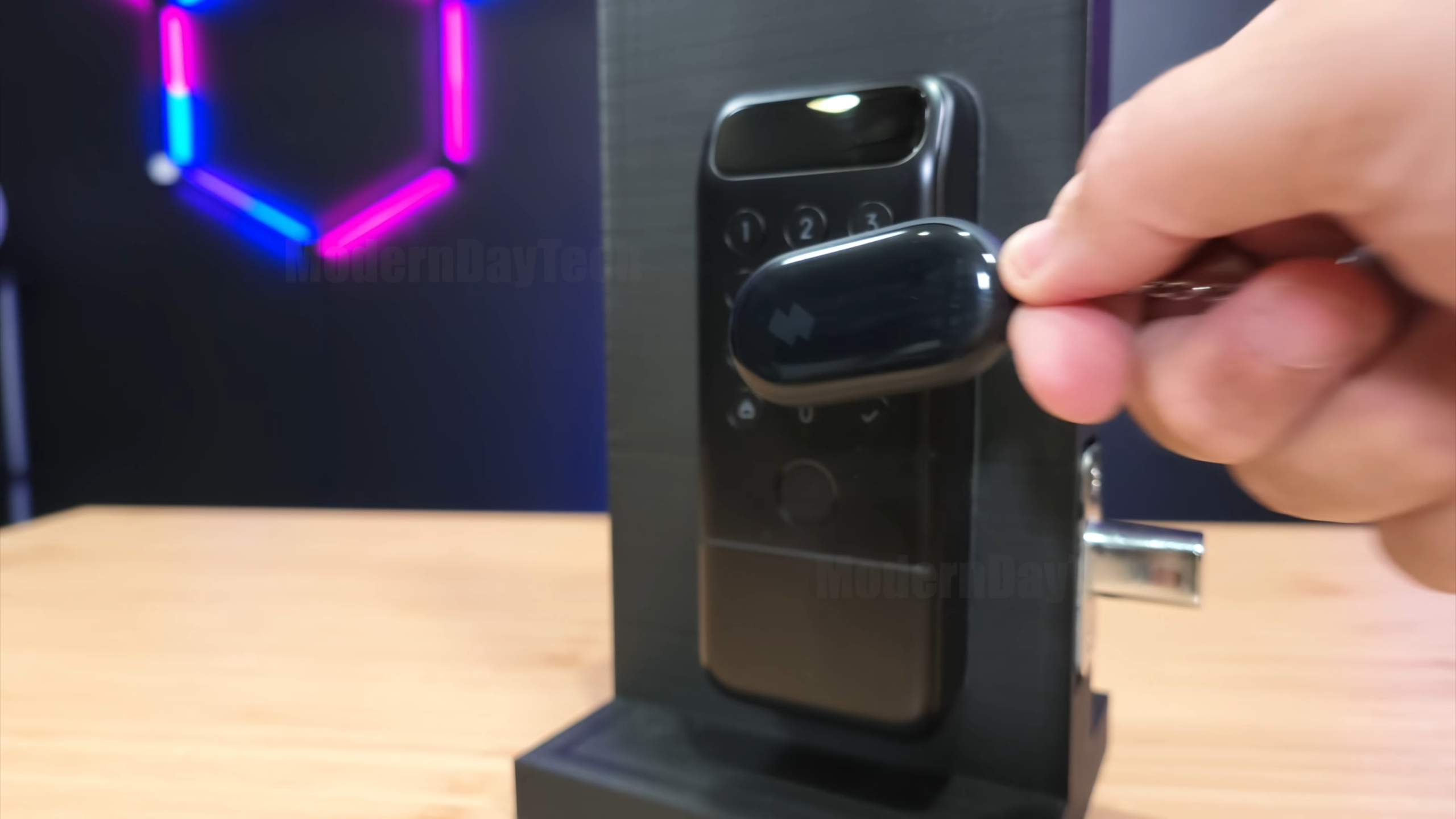 SwitchBot Lock Vision Pro Smart Lock Review: So Close, Yet So Far — photo 3