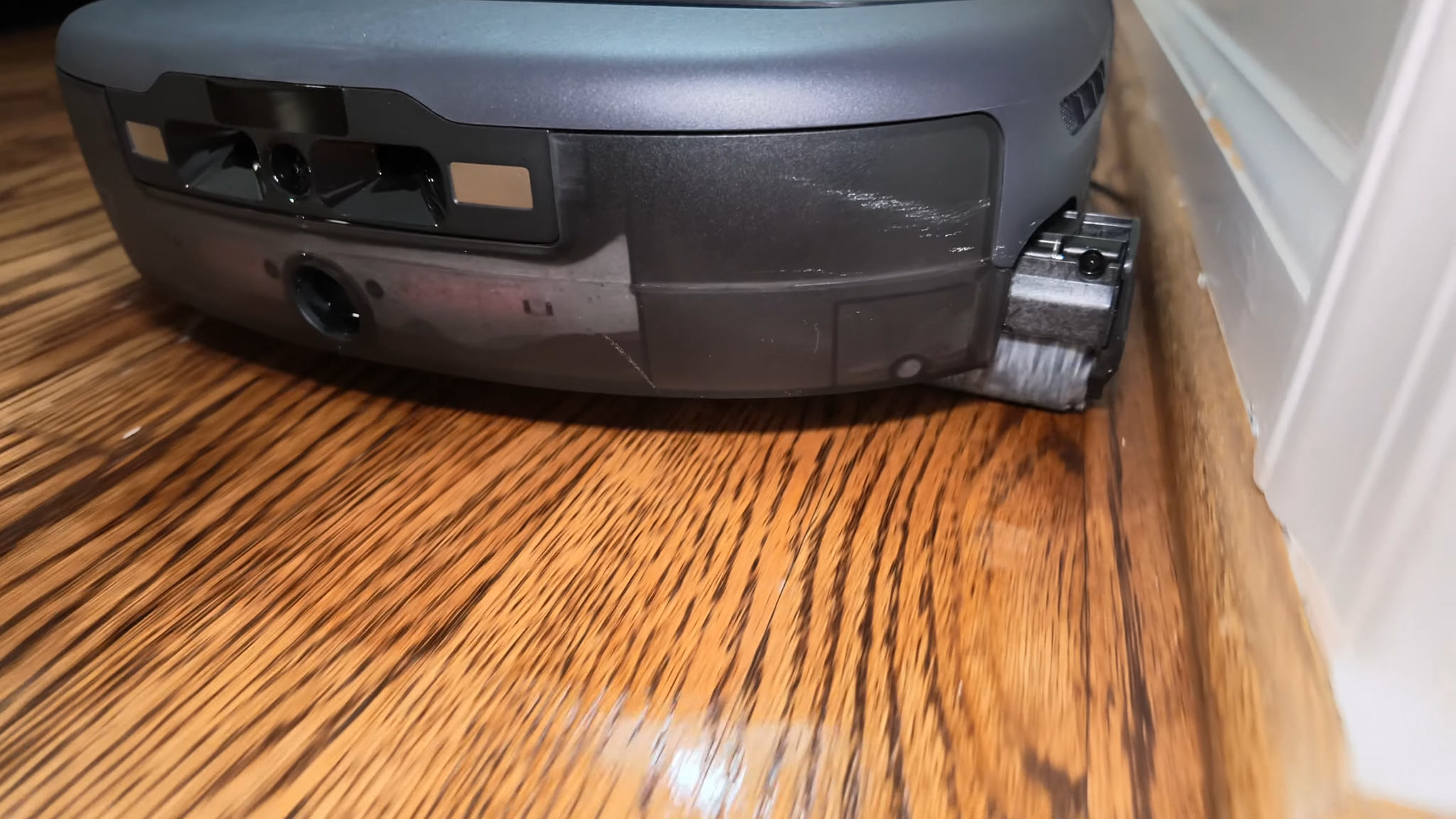 eufy Omni E35 Robot Vacuum and Mop Combo Review — photo 3