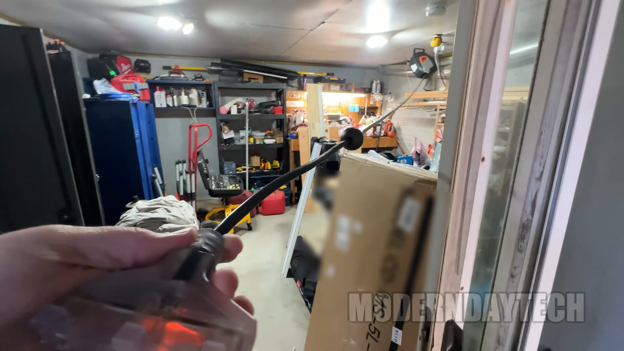 Giraffe Tools Retractable Extension Cord Reel 50FT 14 Gauge Review — photo 3